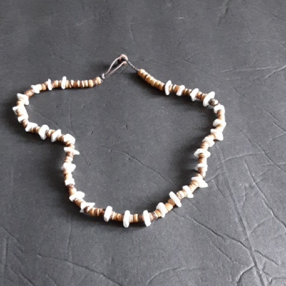 Hawaiian Style Puka Shell Wooden Beaded 16" Necklace.